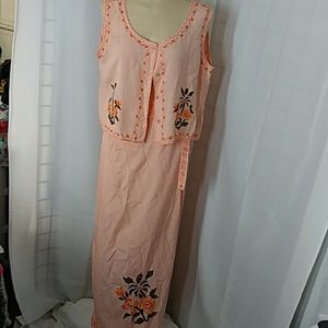 2 pc Embroidered Skirt set